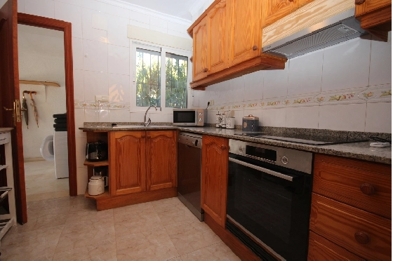 Villa in Els Poblets(Barranquets) zur Ferienvermietung, Wohnfläche 110 m², Baujahr 2001, + KLIMA, Klimaanlage, Grundstück 400 m², 3 Schlafzimmer, 2 Badezimmer, Pool, ref.: T-0421-9