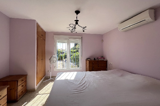 Villa in Pedreguer(Monte Solana) zu verkaufen, Wohnfläche 239 m², Baujahr 2005, + KLIMA, Klimaanlage, Grundstück 873 m², 3 Schlafzimmer, 3 Badezimmer, Pool, ref.: SB-2222-12