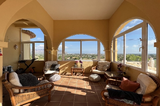 Villa in Pedreguer(Monte Solana) zu verkaufen, Wohnfläche 239 m², Baujahr 2005, + KLIMA, Klimaanlage, Grundstück 873 m², 3 Schlafzimmer, 3 Badezimmer, Pool, ref.: SB-2222-5