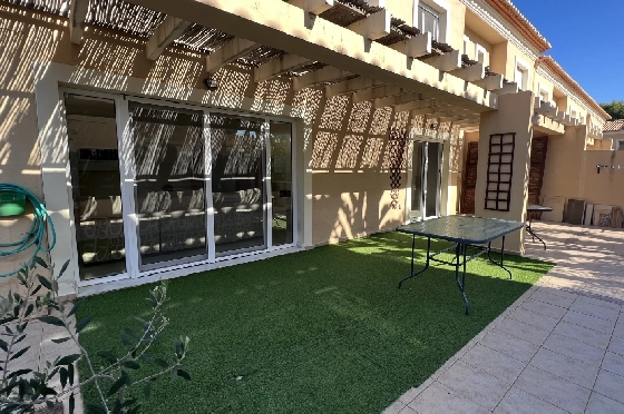 Reihenhaus in Denia zu vermieten, Wohnfläche 130 m², Zustand gepflegt, + KLIMA, Klimaanlage, Grundstück 160 m², 4 Schlafzimmer, 3 Badezimmer, Pool, ref.: D-0223-14