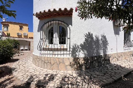 Villa in Els Poblets zur Ferienvermietung, Wohnfläche 125 m², Baujahr 2003, + KLIMA, Klimaanlage, Grundstück 400 m², 2 Schlafzimmer, 2 Badezimmer, Pool, ref.: T-1123-26