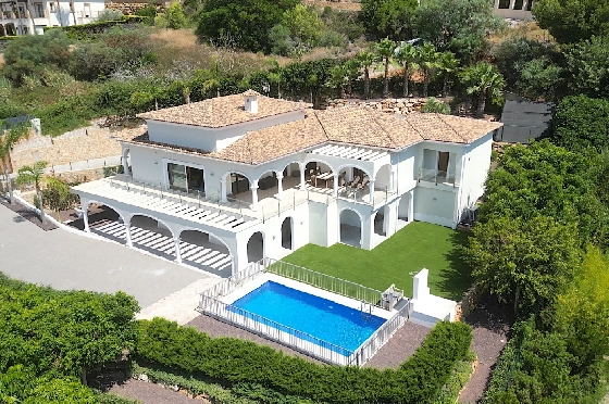 Villa in Javea(Ermita) zu verkaufen, Wohnfläche 400 m², Baujahr 2018, Zustand neuwertig, + Fussbodenheizung, Klimaanlage, Grundstück 1596 m², 3 Schlafzimmer, 2 Badezimmer, Pool, ref.: AS-0624-1