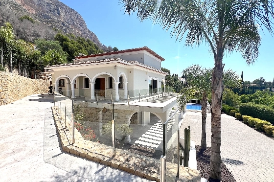 Villa in Javea(Ermita) zu verkaufen, Wohnfläche 400 m², Baujahr 2018, Zustand neuwertig, + Fussbodenheizung, Klimaanlage, Grundstück 1596 m², 3 Schlafzimmer, 2 Badezimmer, Pool, ref.: AS-0624-48