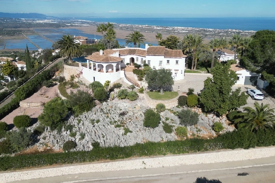 Villa in Pego-Monte Pego zu verkaufen, Wohnfläche 310 m², Baujahr 1988, + Zentralheizung, Klimaanlage, Grundstück 3370 m², 4 Schlafzimmer, 4 Badezimmer, Pool, ref.: JS-0425-33