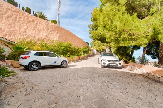 Villa in Moraira zu verkaufen, Wohnfläche 300 m², Baujahr 1984, Klimaanlage, Grundstück 1615 m², 3 Schlafzimmer, 2 Badezimmer, Pool, ref.: AM-12279DA-21