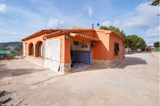 Finca in Benissa zu verkaufen, Wohnfläche 212 m², Baujahr 1978, Klimaanlage, Grundstück 2640 m², 4 Schlafzimmer, 1 Badezimmer, Pool, ref.: AM-12447DR-1