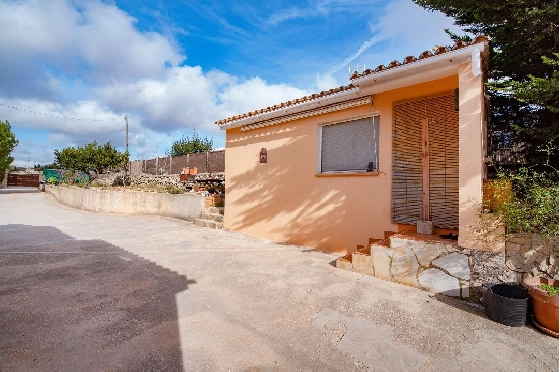 Finca in Benissa zu verkaufen, Wohnfläche 212 m², Baujahr 1978, Klimaanlage, Grundstück 2640 m², 4 Schlafzimmer, 1 Badezimmer, Pool, ref.: AM-12447DR-26