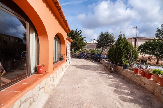 Finca in Benissa zu verkaufen, Wohnfläche 212 m², Baujahr 1978, Klimaanlage, Grundstück 2640 m², 4 Schlafzimmer, 1 Badezimmer, Pool, ref.: AM-12447DR-6