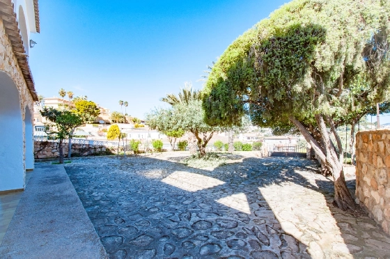 Villa in Benissa(La Fustera) zu verkaufen, Wohnfläche 312 m², Baujahr 1978, Klimaanlage, Grundstück 2669 m², 6 Schlafzimmer, 2 Badezimmer, Pool, ref.: AM-12452DA-17