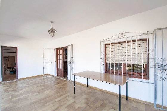 Villa in Benissa(La Fustera) zu verkaufen, Wohnfläche 312 m², Baujahr 1978, Klimaanlage, Grundstück 2669 m², 6 Schlafzimmer, 2 Badezimmer, Pool, ref.: AM-12452DA-19