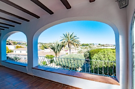 Villa in Benissa(La Fustera) zu verkaufen, Wohnfläche 312 m², Baujahr 1978, Klimaanlage, Grundstück 2669 m², 6 Schlafzimmer, 2 Badezimmer, Pool, ref.: AM-12452DA-36