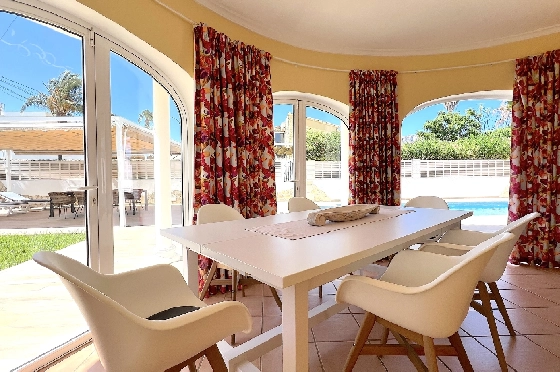 Villa in Els Poblets(Ptda. Revoltes) zu verkaufen, Wohnfläche 234 m², Baujahr 2004, Zustand gepflegt, + Zentralheizung, Klimaanlage, Grundstück 614 m², 4 Schlafzimmer, 3 Badezimmer, Pool, ref.: AS-1425-12