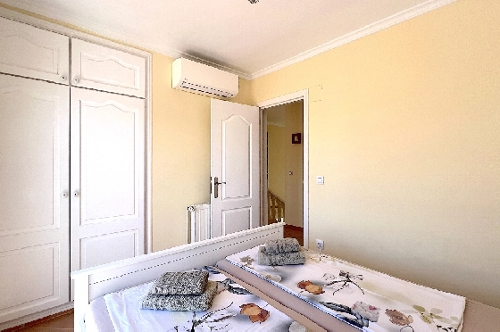 Villa in Els Poblets(Ptda. Revoltes) zu verkaufen, Wohnfläche 234 m², Baujahr 2004, Zustand gepflegt, + Zentralheizung, Klimaanlage, Grundstück 614 m², 4 Schlafzimmer, 3 Badezimmer, Pool, ref.: AS-1425-34