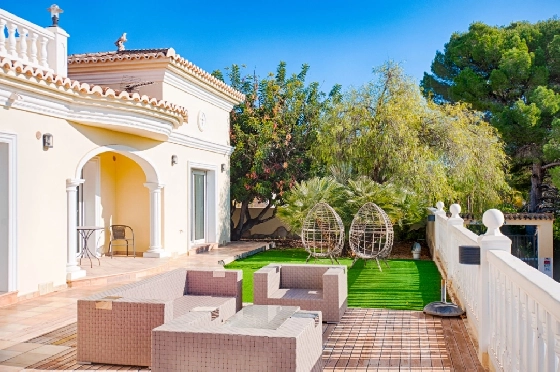 Villa in Moraira zu verkaufen, Wohnfläche 466 m², Baujahr 2005, Klimaanlage, Grundstück 2040 m², 5 Schlafzimmer, 5 Badezimmer, Pool, ref.: AM-12515DR-27