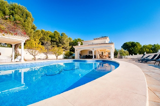 Villa in Moraira zu verkaufen, Wohnfläche 466 m², Baujahr 2005, Klimaanlage, Grundstück 2040 m², 5 Schlafzimmer, 5 Badezimmer, Pool, ref.: AM-12515DR-4