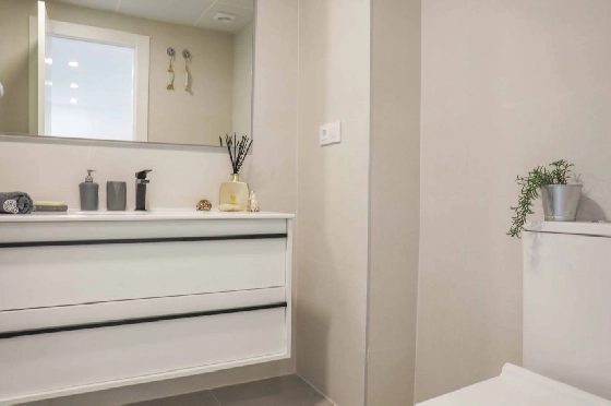 Apartment in Denia zu verkaufen, Wohnfläche 76 m², Klimaanlage, Grundstück 75 m², 2 Schlafzimmer, 2 Badezimmer, Pool, ref.: LAS3-B1-A05-11