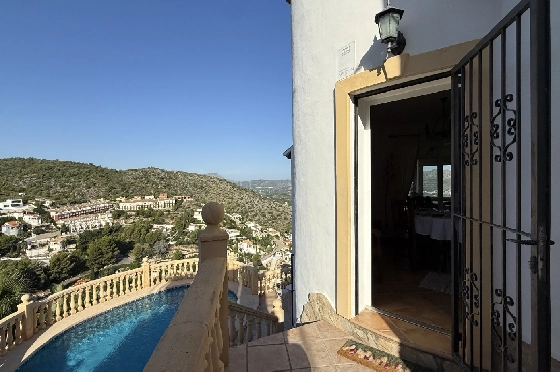 Villa in Pedreguer zu verkaufen, Wohnfläche 130 m², Baujahr 2002, Zustand gepflegt, + KLIMA, Klimaanlage, Grundstück 876 m², 3 Schlafzimmer, 2 Badezimmer, Pool, ref.: RG-1325-5