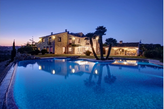 Finca in Moraira zu verkaufen, Wohnfläche 625 m², Baujahr 1998, Klimaanlage, Grundstück 10229 m², 4 Schlafzimmer, 3 Badezimmer, Pool, ref.: AM-12269DR-41