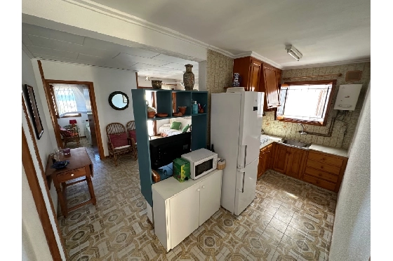 Villa in Denia zu verkaufen, Wohnfläche 220 m², Baujahr 1983, Klimaanlage, Grundstück 2233 m², 6 Schlafzimmer, 2 Badezimmer, Pool, ref.: O-V95814-10