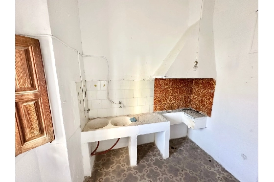 Stadthaus in Pego zu verkaufen, Wohnfläche 426 m², Baujahr 1900, Klimaanlage, Grundstück 172 m², 10 Schlafzimmer, 4 Badezimmer, Pool, ref.: O-V96014-17