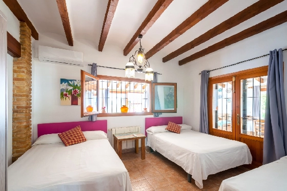 Finca in Benissa zu verkaufen, Wohnfläche 704 m², Baujahr 2004, Klimaanlage, Grundstück 3420 m², 9 Schlafzimmer, 8 Badezimmer, Pool, ref.: AM-12577DR-18