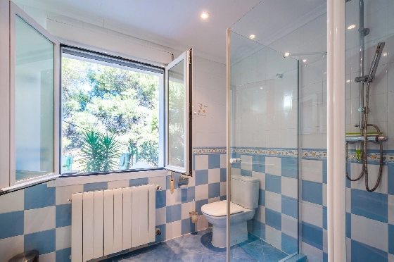 Villa in Benissa zu verkaufen, Wohnfläche 216 m², Baujahr 2004, Klimaanlage, Grundstück 935 m², 4 Schlafzimmer, 4 Badezimmer, Pool, ref.: AM-12600DR-12