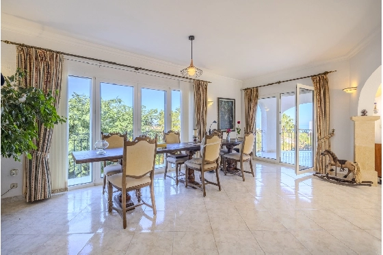 Villa in Denia zu verkaufen, Wohnfläche 267 m², Baujahr 1993, Zustand gepflegt, + Zentralheizung, Grundstück 1085 m², 4 Schlafzimmer, 3 Badezimmer, Pool, ref.: BC-7785-23