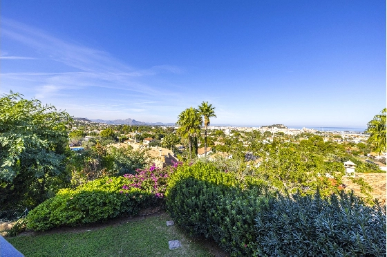 Villa in Denia zu verkaufen, Wohnfläche 267 m², Baujahr 1993, Zustand gepflegt, + Zentralheizung, Grundstück 1085 m², 4 Schlafzimmer, 3 Badezimmer, Pool, ref.: BC-7785-54