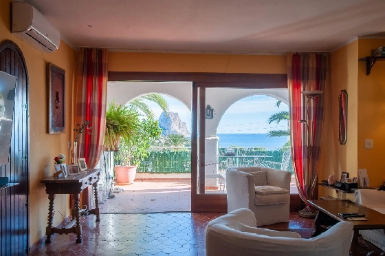 Villa in Calpe(Canuta) zu verkaufen, Wohnfläche 187 m², Klimaanlage, 4 Schlafzimmer, 3 Badezimmer, Pool, ref.: COB-3547-10535-36