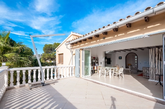Villa in Moraira zu verkaufen, Wohnfläche 270 m², Klimaanlage, Grundstück 897 m², 3 Schlafzimmer, 3 Badezimmer, Pool, ref.: AM-12629DR-8