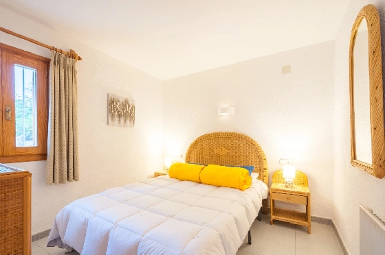 Villa in Benissa zu verkaufen, Wohnfläche 247 m², Baujahr 1993, Klimaanlage, Grundstück 848 m², 5 Schlafzimmer, 3 Badezimmer, Pool, ref.: AM-12630DR-33
