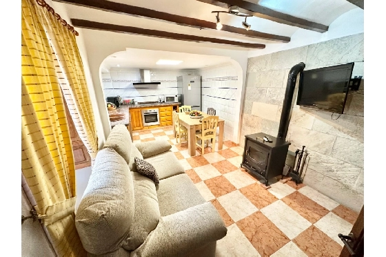 Stadthaus in Pego zu verkaufen, Wohnfläche 280 m², Baujahr 1948, Klimaanlage, Grundstück 104 m², 4 Schlafzimmer, 2 Badezimmer, Pool, ref.: O-V96714-12