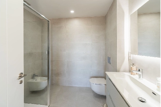 Reihenhaus in La Nucia zu verkaufen, Wohnfläche 157 m², Zustand Erstbezug, Klimaanlage, 4 Schlafzimmer, 3 Badezimmer, Pool, ref.: HA-LNN-130-R01-18
