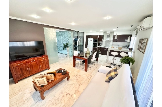 Stadthaus in Pego zu verkaufen, Wohnfläche 280 m², Baujahr 2010, Klimaanlage, Grundstück 153 m², 3 Schlafzimmer, 2 Badezimmer, Pool, ref.: O-V97114-10