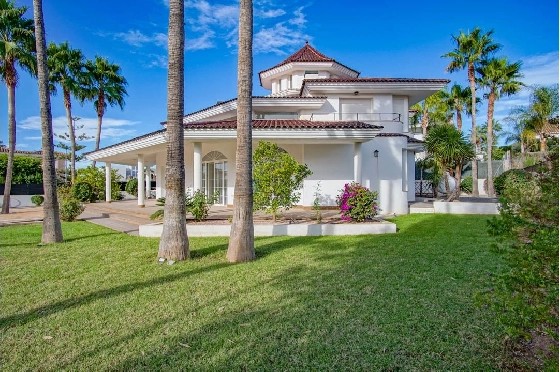 Villa in L-Alfas del Pi(Alfaz del PI Pueblo Urbanizaciones) zu verkaufen, Wohnfläche 810 m², Grundstück 1094 m², 5 Schlafzimmer, 6 Badezimmer, Pool, ref.: COB-7030ALF-10535-46