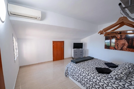 Villa in Orba(Comunidad valenciana) zu verkaufen, Wohnfläche 225 m², Klimaanlage, Grundstück 637 m², 5 Schlafzimmer, 2 Badezimmer, Pool, ref.: COB-3568-10535-13
