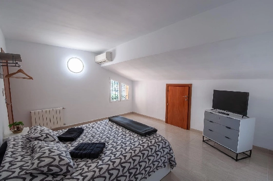 Villa in Orba(Comunidad valenciana) zu verkaufen, Wohnfläche 225 m², Klimaanlage, Grundstück 637 m², 5 Schlafzimmer, 2 Badezimmer, Pool, ref.: COB-3568-10535-14