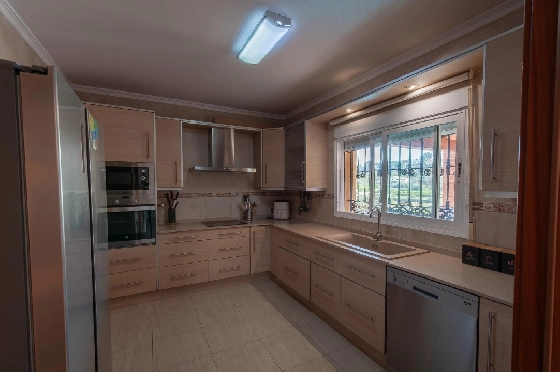 Villa in Orba(Comunidad valenciana) zu verkaufen, Wohnfläche 225 m², Klimaanlage, Grundstück 637 m², 5 Schlafzimmer, 2 Badezimmer, Pool, ref.: COB-3568-10535-20