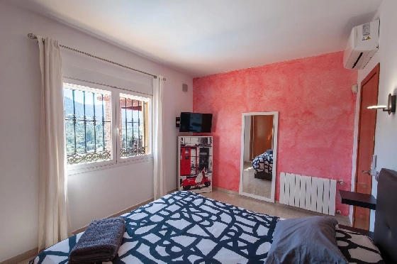 Villa in Orba(Comunidad valenciana) zu verkaufen, Wohnfläche 225 m², Klimaanlage, Grundstück 637 m², 5 Schlafzimmer, 2 Badezimmer, Pool, ref.: COB-3568-10535-27