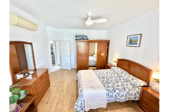 Villa in Pego zu verkaufen, Wohnfläche 320 m², Baujahr 2009, Klimaanlage, Grundstück 1166 m², 5 Schlafzimmer, 4 Badezimmer, Pool, ref.: O-V98014-25