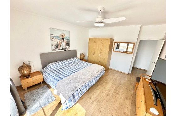 Villa in Pego zu verkaufen, Wohnfläche 320 m², Baujahr 2009, Klimaanlage, Grundstück 1166 m², 5 Schlafzimmer, 4 Badezimmer, Pool, ref.: O-V98014-35