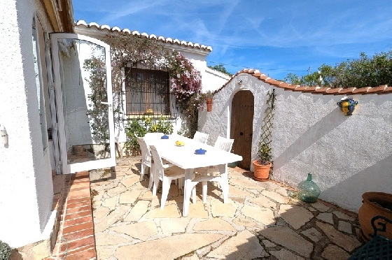 Villa in Javea zu verkaufen, Wohnfläche 170 m², Grundstück 817 m², 3 Schlafzimmer, 2 Badezimmer, Pool, ref.: AVS-57614-11