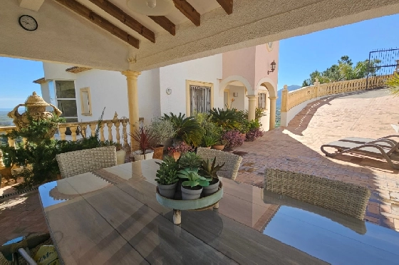 Villa in Pego zu verkaufen, Wohnfläche 312 m², Baujahr 2005, Klimaanlage, Grundstück 1027 m², 5 Schlafzimmer, 5 Badezimmer, Pool, ref.: O-V98114-13