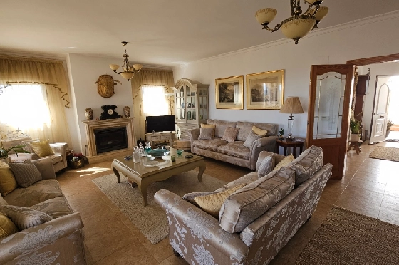 Villa in Pego zu verkaufen, Wohnfläche 312 m², Baujahr 2005, Klimaanlage, Grundstück 1027 m², 5 Schlafzimmer, 5 Badezimmer, Pool, ref.: O-V98114-16