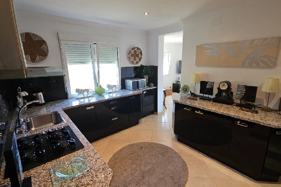 Villa in Pego zu verkaufen, Wohnfläche 312 m², Baujahr 2005, Klimaanlage, Grundstück 1027 m², 5 Schlafzimmer, 5 Badezimmer, Pool, ref.: O-V98114-48