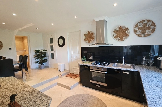 Villa in Pego zu verkaufen, Wohnfläche 312 m², Baujahr 2005, Klimaanlage, Grundstück 1027 m², 5 Schlafzimmer, 5 Badezimmer, Pool, ref.: O-V98114-50