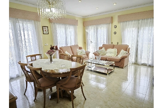 Villa in Pedreguer zu verkaufen, Wohnfläche 270 m², Klimaanlage, Grundstück 400 m², 3 Schlafzimmer, 3 Badezimmer, Pool, ref.: CO-C20952-4