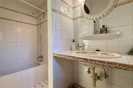 Villa in Pego - Monte Pego(Rafol) zu verkaufen, Wohnfläche 259 m², Baujahr 1990, + Zentralheizung, Klimaanlage, Grundstück 2400 m², 4 Schlafzimmer, 3 Badezimmer, Pool, ref.: JS-1026-24